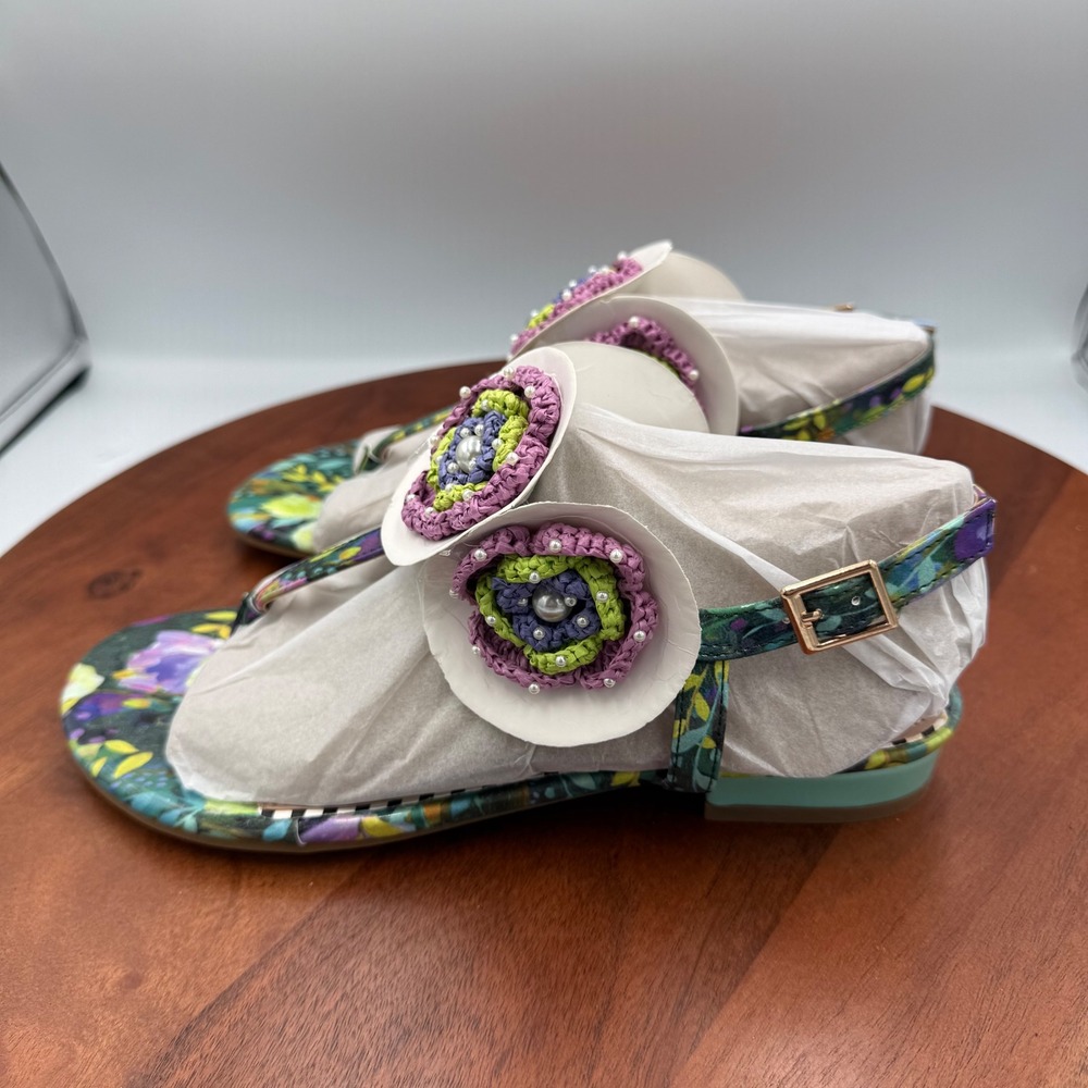Betsey Johnson Cindii Floral Crochet Flower Pearl Flat Sandals Bright Multi Sz.8 - Picture 4 of 13